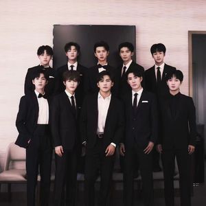 朱竹清被❌挤奶的视频
